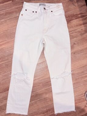Abercrombie & Fitch White High-Rise Distressed Jeans
